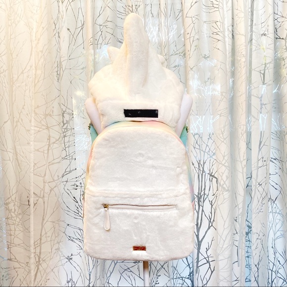 Betsey Johnson white fuzzy furry unicorn hood rainbow big zip up backpack bag - Picture 3 of 8